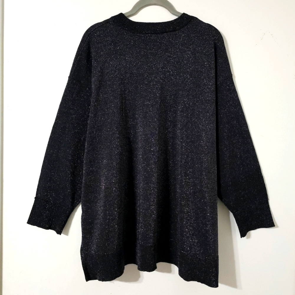 T TAHARI Plus Size Glitter Metallic Black Knit Crewneck Sweater, Longer Back, 1X - Picture 13 of 17